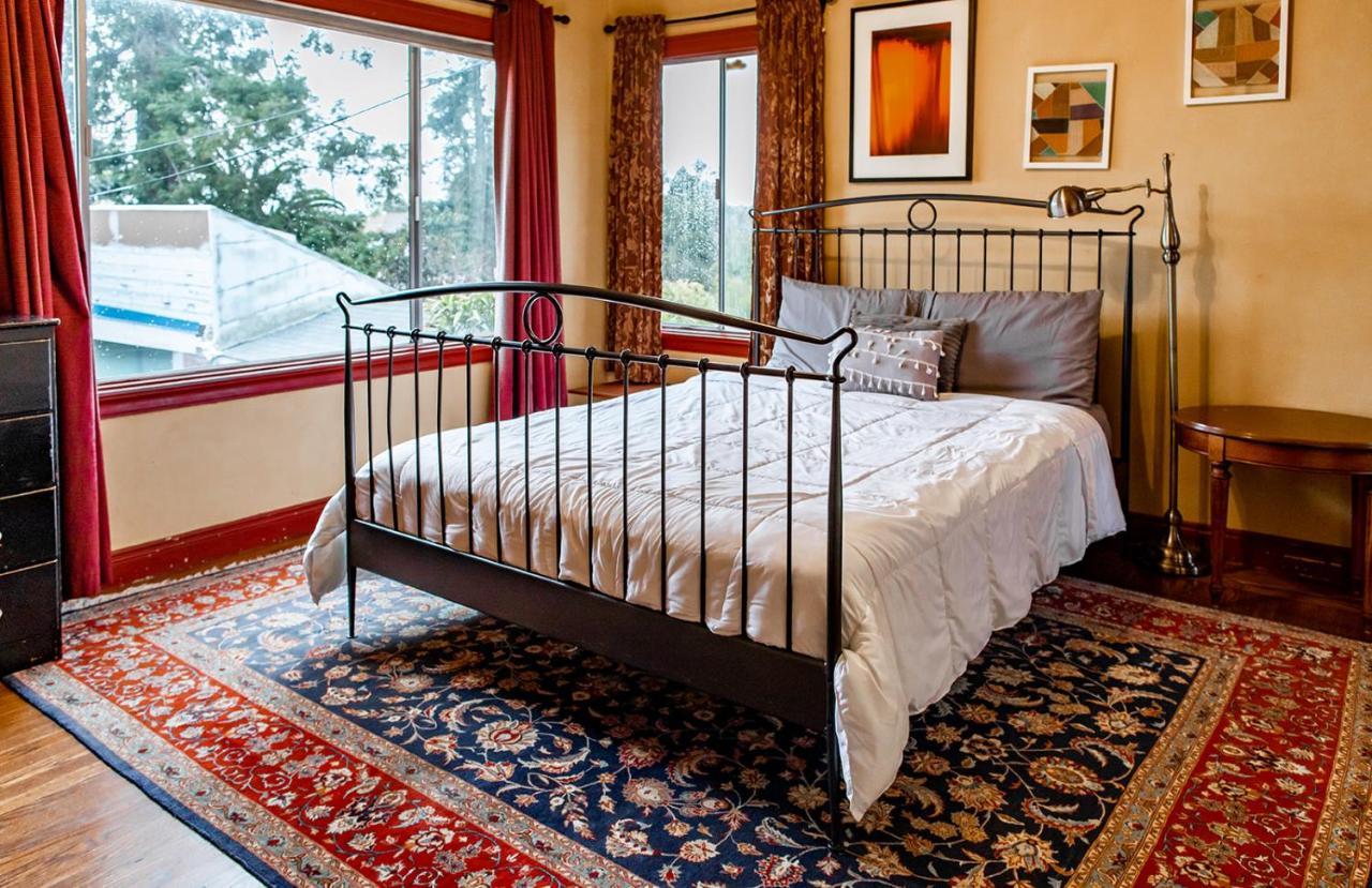 Beautiful, Historic Family Home Near Lake Merritt 오클랜드 외부 사진