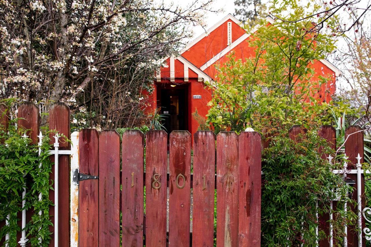 Beautiful, Historic Family Home Near Lake Merritt 오클랜드 외부 사진