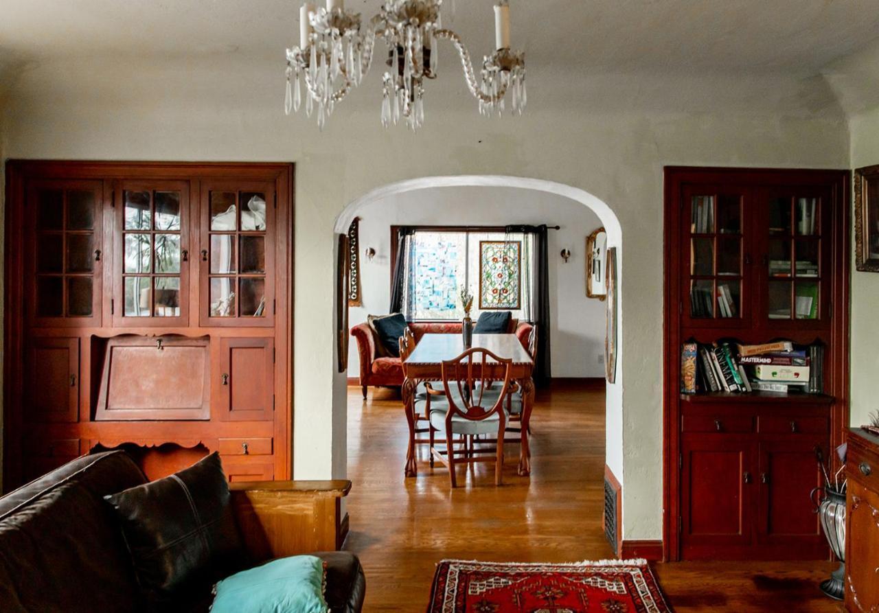 Beautiful, Historic Family Home Near Lake Merritt 오클랜드 외부 사진